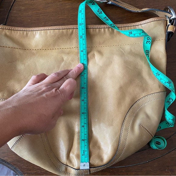 Vintage Coach Tan Hobo Purse Handbag - Picture 11 of 14